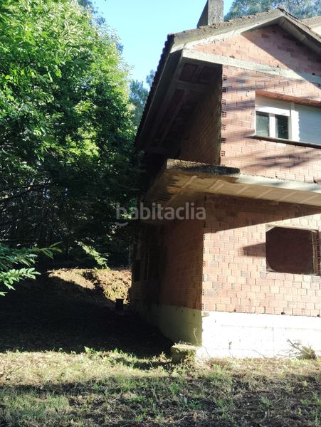 Foto 69d92651-b70c-43d9-8d1a-d115587559f1. Casa a Outes