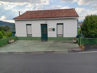 Casa  Couto arriba 30. Casa en venta en noia