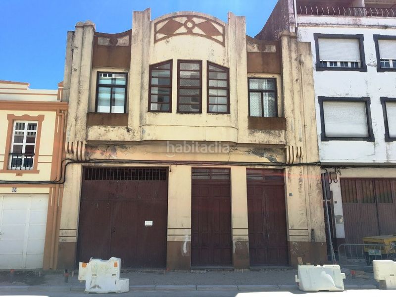 Foto 0dbea238-6a43-43de-82fd-379444f97fa0. Casa a rúa de san bernardo 14 a Noia