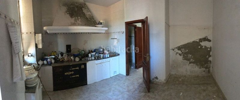 Foto 811db4eb-ac7f-4cbf-86e7-d5fe94f25621. Casa a rúa de san bernardo 14 a Noia