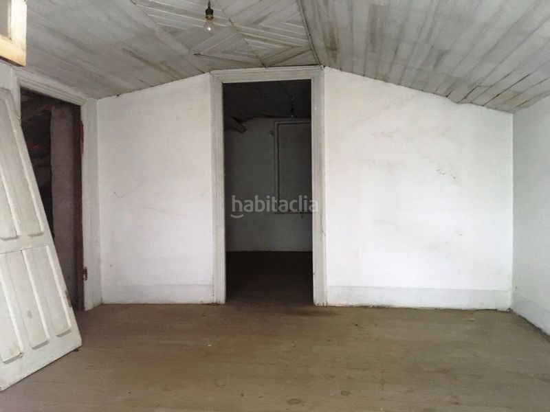 Foto eead87a1-63c6-4365-8d54-3ae08f7cc005. Casa a rúa de san bernardo 14 a Noia