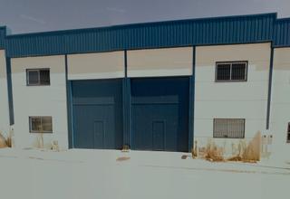 Industrial building in Calle mina prin 174