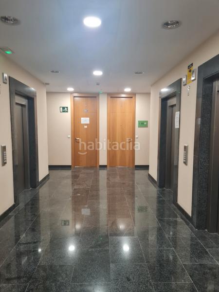 Foto 02ab38ef-a164-4ef4-9c2e-db186f63cfff. Office space in calle arquitectura 2 in San Jerónimo - La Bachillera Sevilla