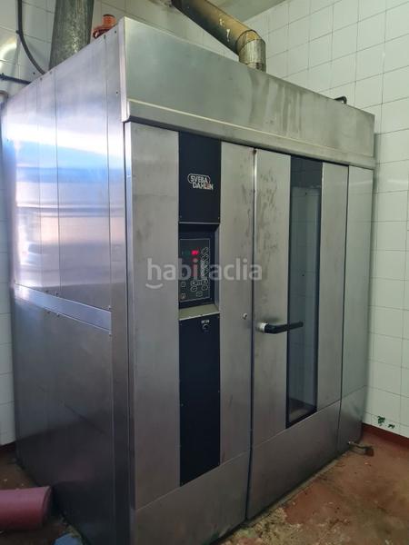 Foto b2e2b6a7-4ec7-4b71-ad7b-be5c255f46c7. Rent industrial building in avenida de gines 2 in Bollullos de la Mitación