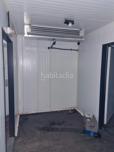 Foto ba180ecb-b3f9-4589-ac77-8a76c3629ef9. Rent industrial building in avenida de gines 2 in Bollullos de la Mitación