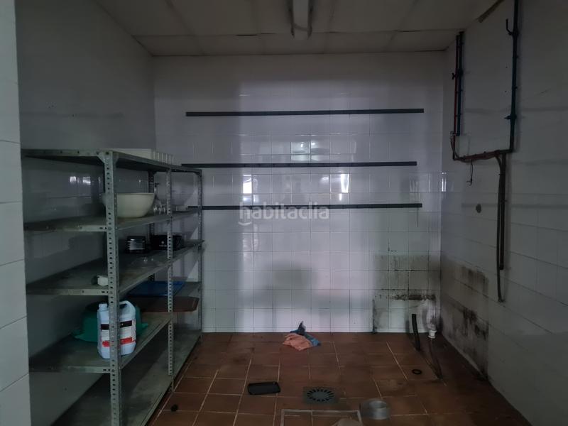 Foto de91bae0-8be3-4ad2-be89-869ded931be5. Rent industrial building in avenida de gines 2 in Bollullos de la Mitación