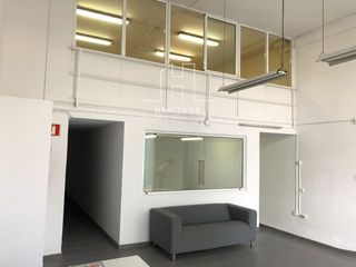 Lloguer Local Comercial  Pare claret. Montgat  local comercial a pie de calle con planta baja y altill