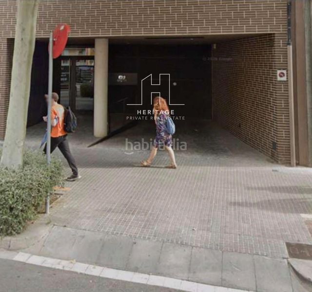 Foto 0769efc5-c330-40a6-bf96-4e6953dcbfc6. Posto auto in Centre Esplugues de Llobregat