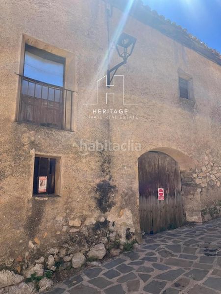 Foto a50fe731-9466-4b3c-b5c0-f300e6d38f13. Edificio in Gósol
