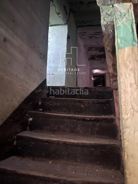 Foto c45cf16a-6400-423f-807d-604f8498de91. Edificio in Gósol