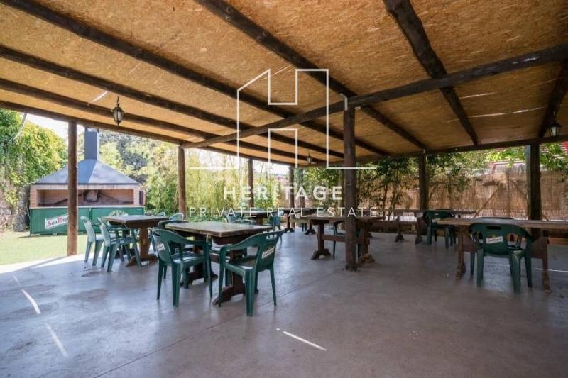 Foto 1aa5bfe8-a060-4896-bcf3-4de065ee4b5a. Édifice dans Fonollosa