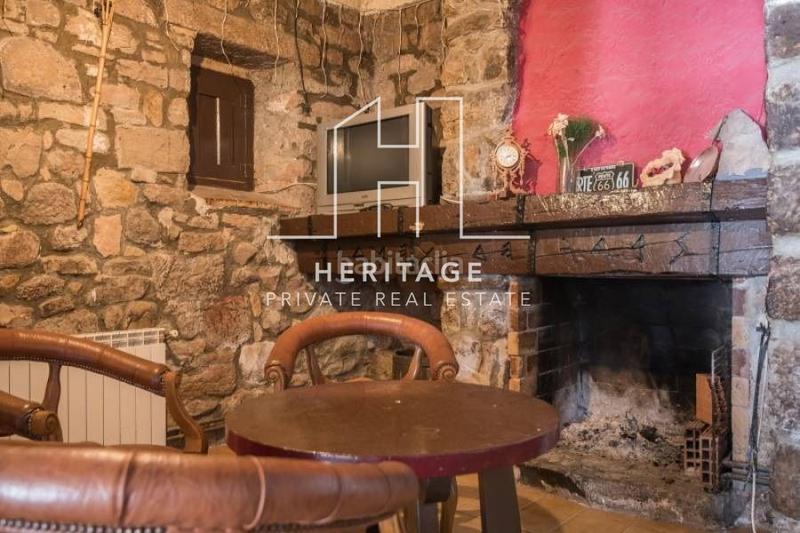 Foto 6060cbe2-40f7-4d43-a942-df7fff703069. Édifice dans Fonollosa