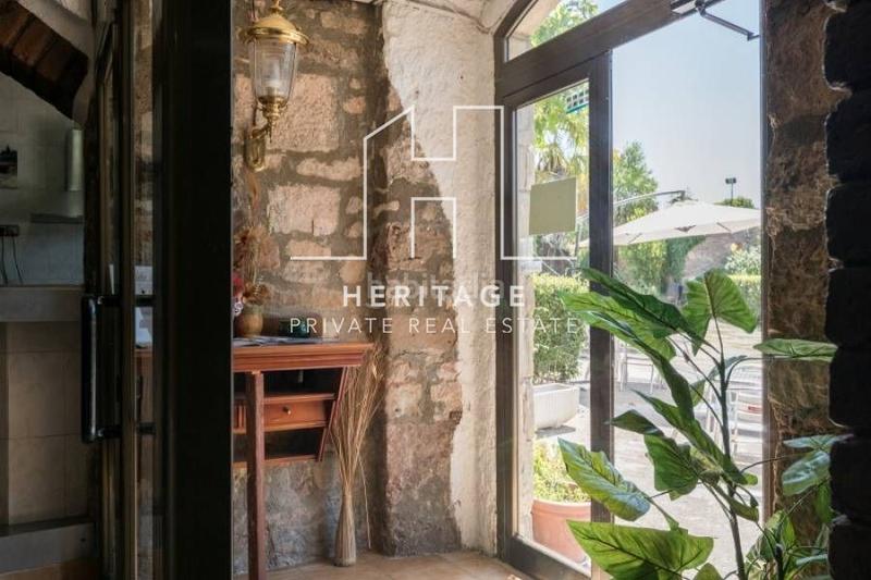 Foto bfebaabb-88cc-4109-bfc2-032ec55615bf. Édifice dans Fonollosa