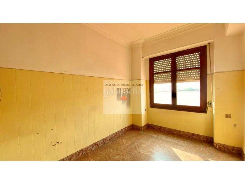 Foto 0ae3e10f-645c-4682-bdc6-f3c41c702436. Maison dans Eixample Alcoi