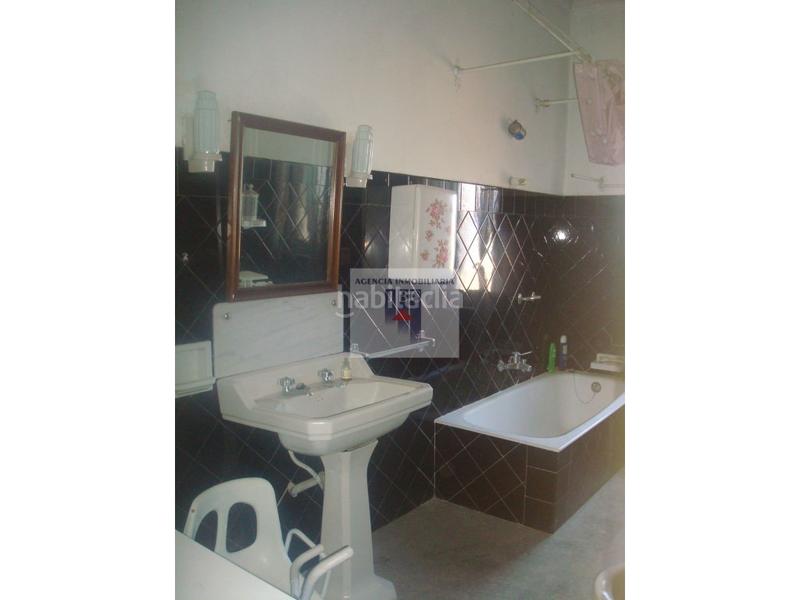 Foto 6b7a4ea6-d1c1-4425-b599-0e77e5eb0e74. Edificio in Zona Nord Alcoi