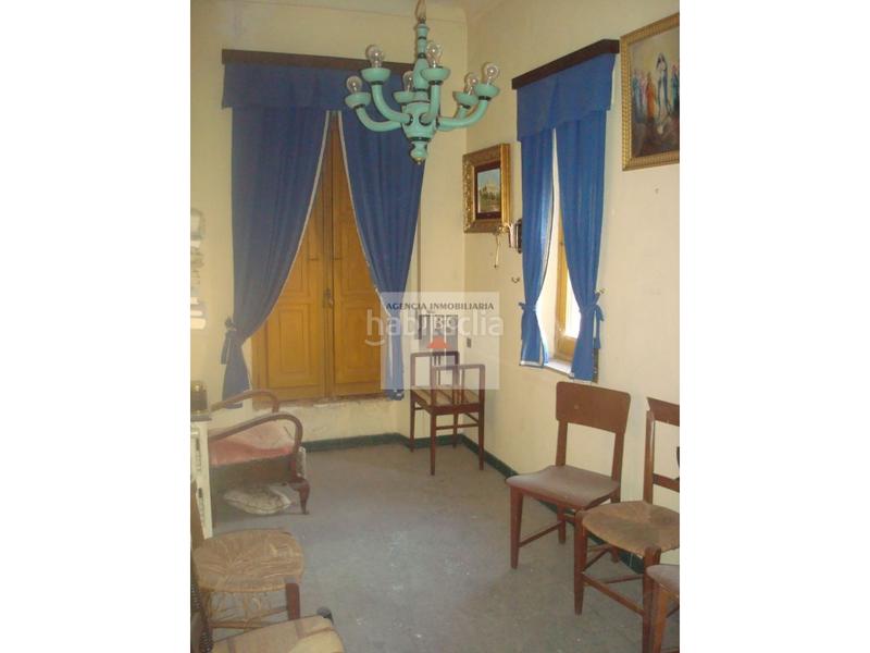 Foto 7ac763e4-1372-435f-86a1-1869d3387076. Edificio in Zona Nord Alcoi