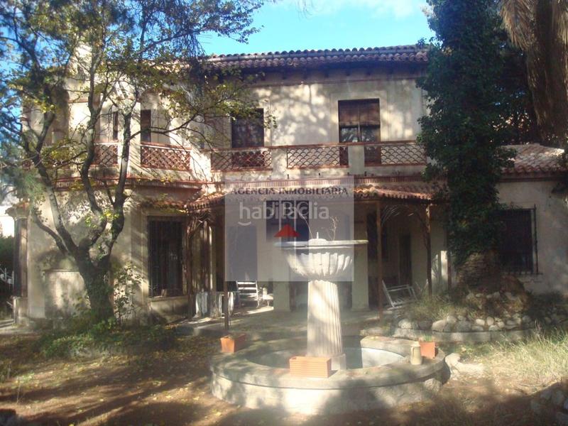Foto 8b7f7a5b-f5b1-4bfc-8261-377b1bb14a9a. Edificio in Zona Nord Alcoi