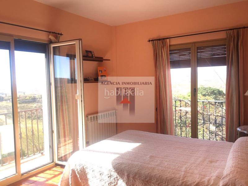 Foto d849cac4-e4e9-41ba-b45a-b36086c3c320. Chalet in Busot