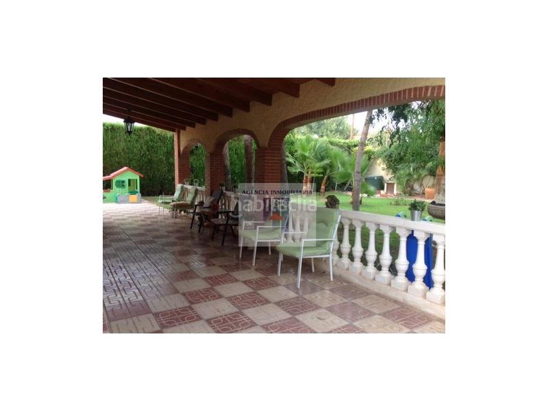 Foto c20bc50b-3301-4405-86c1-495ed88eb408. Chalet con piscina in Villamontes-Boqueres Sant Vicent del Raspeig