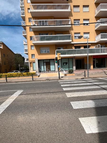 Foto 3e425451-c6c5-493e-bbb6-581d70ba1761. Lloguer local comercial a Celrà