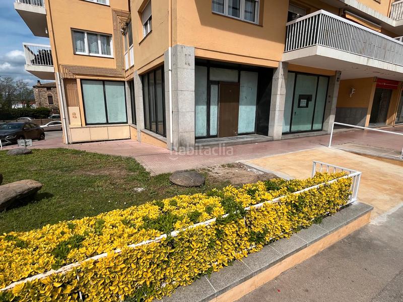 Foto d4e08601-5ab5-4675-aa01-07b31eb21434. Location local commercial dans Celrà