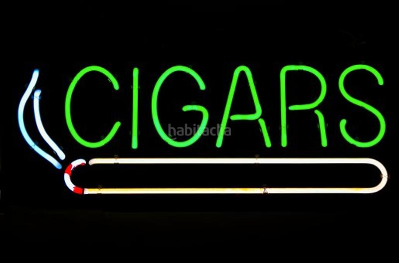 Foto f99ad39d-c27b-4fd7-a05e-3046b9d85933. Traspàs local comercial a El Camp de l´Arpa del Clot Barcelona