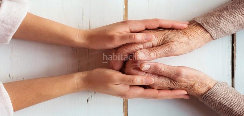 Foto 3f201577-6394-4360-9fc7-61b4a00f0ed0. Traspàs local comercial a El Camp de l´Arpa del Clot Barcelona