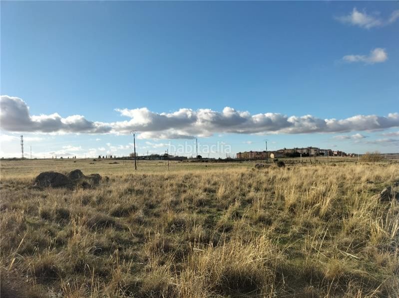 Foto 4d69d926-6d81-4226-ab20-bfec6dc0c57d. Finca rústica a El Carmen Segovia