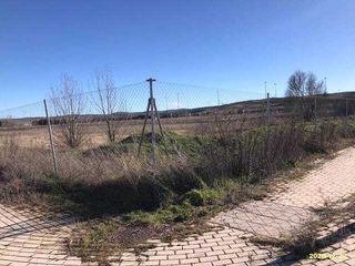 Rural plot in Sónsoles