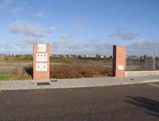 Rural plot in Aldeamayor de San Martín