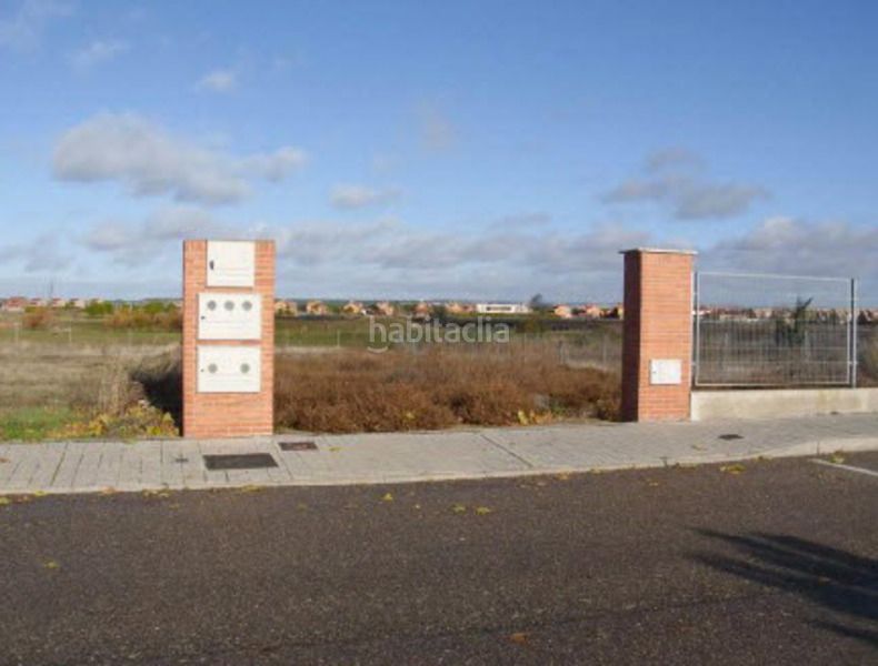 Foto 8dea8427-baa5-4380-9673-d426f86f5c39. Finca rústica a Aldeamayor de San Martín