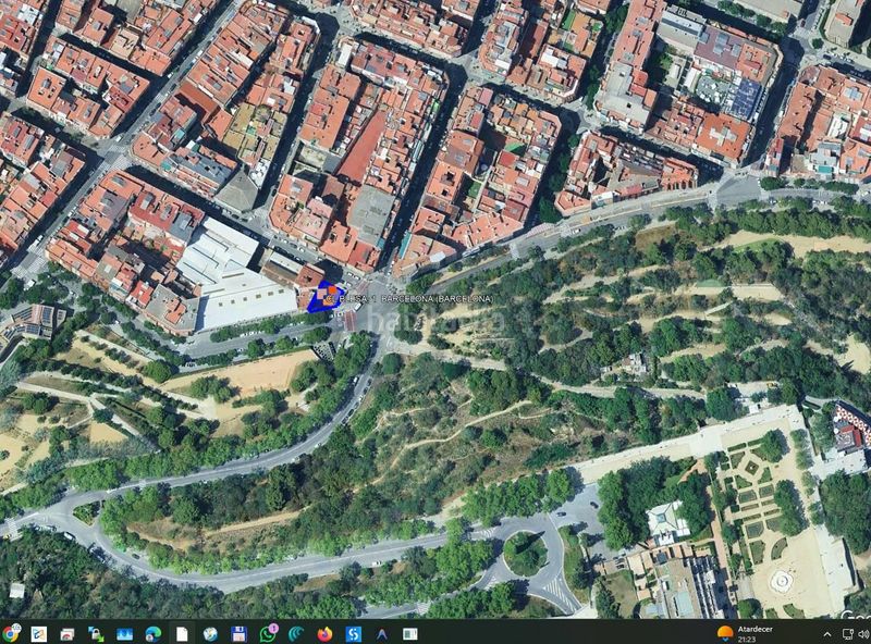 Foto b2fd617f-2fa4-43f2-bd9c-af5be42e0289. Finca rústica a El Poble Sec - Parc de Montjuïc Barcelona