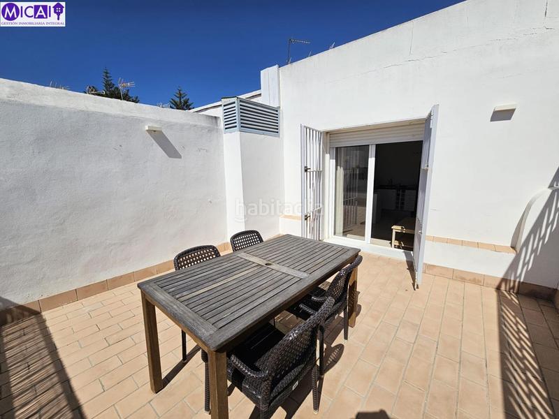 Foto c5dae2c0-7270-4877-af74-34850a5bd51f. Location attique dans Centro Histórico Cádiz