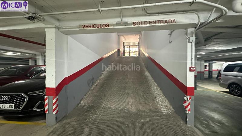 Foto 4892c448-65c1-4c61-b687-6473a39cbc2e. Parking coche ocasión plaza garaje zona varela en Cádiz