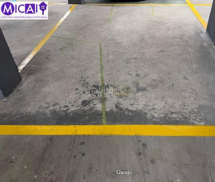 Foto f75a3516-6249-4347-ae52-956065f6af51. Parking coche ocasión plaza garaje zona varela en Cádiz