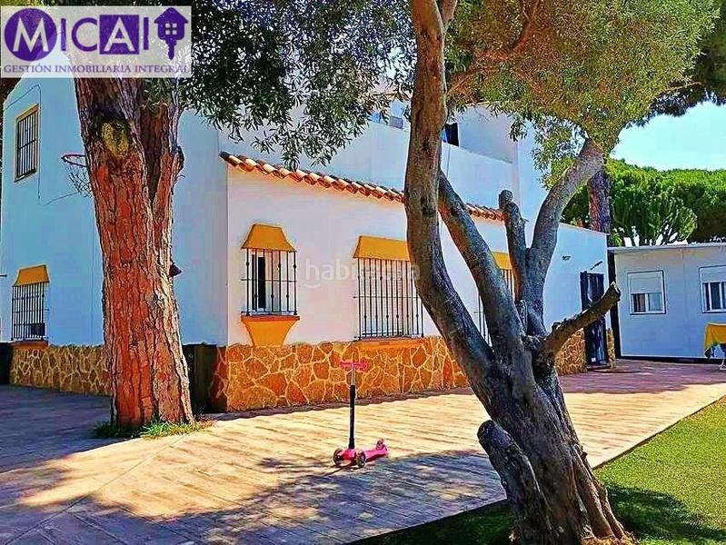 Foto 73deed1a-fd8b-4f3e-884f-54934b8e44b0. Xalet amb aparcament piscina a Las Lagunas - Campano Chiclana de la Frontera