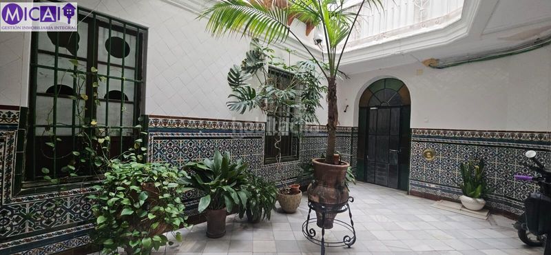 Foto cb1cac95-ef6b-4284-b5a0-e279344e835f. Pis a Centro Histórico Cádiz