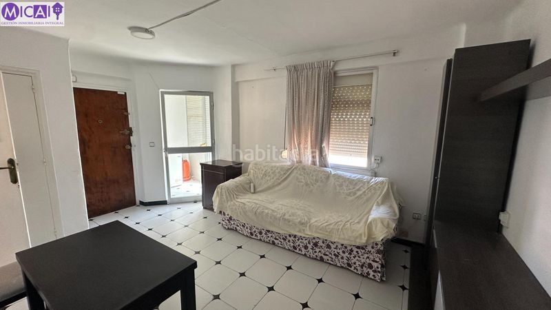 Foto 830ba961-bad1-412a-906e-a3a22a3c00a8. Piso encantador piso en san felipe, tu oportunidad de rehabilitar a tu estilo! en Cádiz