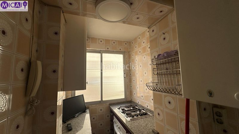 Foto 9b304280-d5be-480e-b621-db26d1796cbf. Piso encantador piso en san felipe, tu oportunidad de rehabilitar a tu estilo! en Cádiz