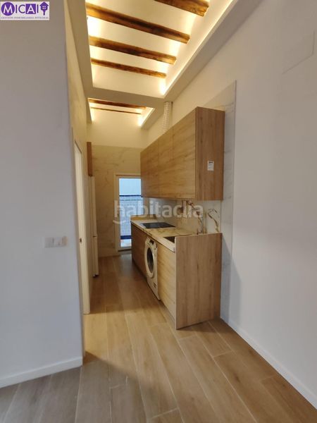 Foto d0f1b773-ed05-42e2-960c-65a18f407b6c. Planta baixa a Centro Histórico Cádiz