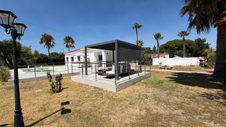 Xalet a Las Lagunas - Campano. Magífico chalet catalogado como urbano, zona las lagunas chiclan
