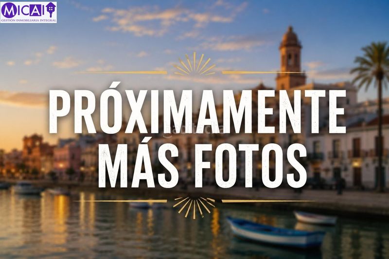 Foto 0cc6c639-bf2f-4655-a482-2d4f161b8776. Aparcament cotxe a Centro Puerto Real