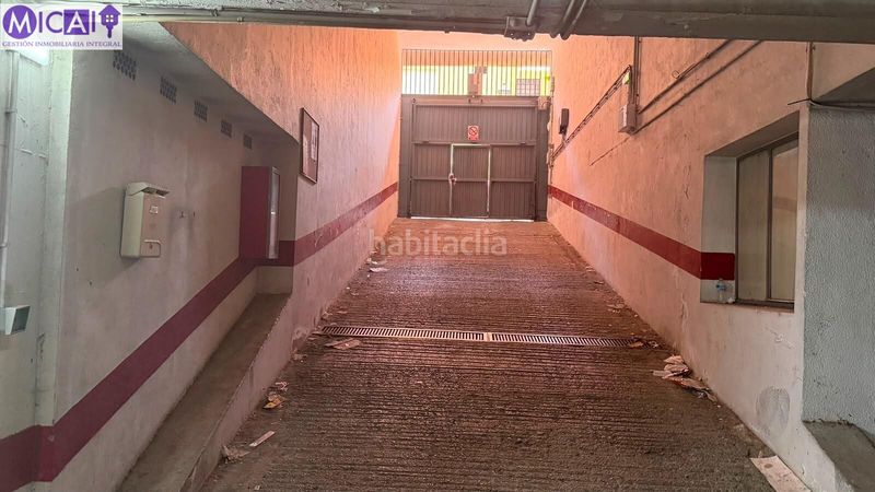 Foto 7ba7fd8d-d956-4eee-b9da-fa53bba09d2f. Aparcament cotxe a Centro Puerto Real