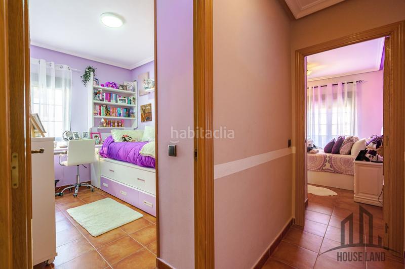 Foto 122099ad-6d6e-42a3-8783-815775418d2b. Casa  independiente situada en Ribatejada