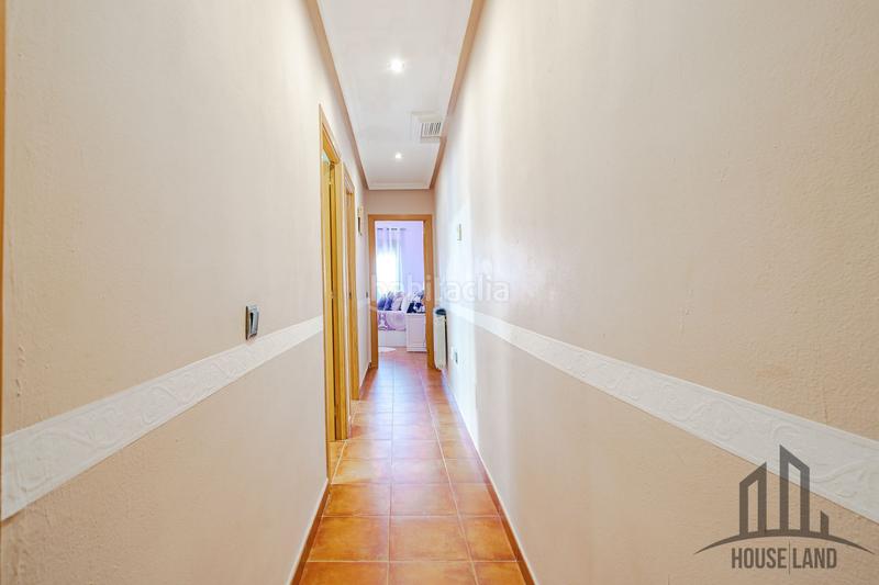 Foto 7d89fb1b-ca35-4459-9a0e-eaaa83e99663. Casa  independiente situada en Ribatejada