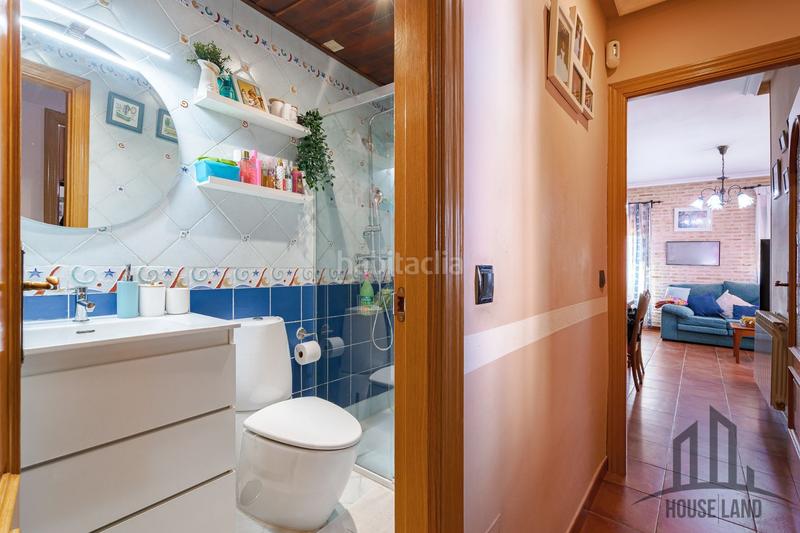 Foto a17b50a5-93b0-4ea8-9205-9f4a8d91ee84. Casa  independiente situada en Ribatejada