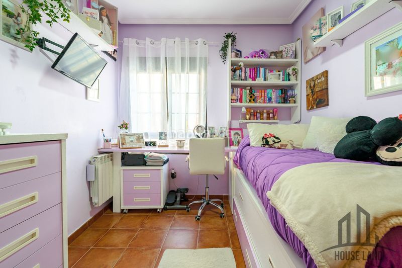 Foto a5a90c3a-b18b-4b71-9857-178e8d1b4834. Casa amb calefacció a Ribatejada
