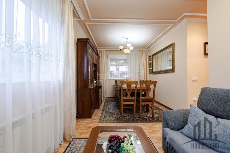 Foto a39f963b-8fe4-4adc-bd4d-0134f0eea7c6. House with heating in Fuentenovilla