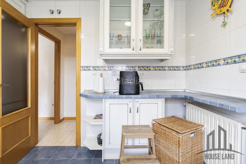 Foto 8066a077-f883-4451-beb2-9eb6be6a9ee6. Casa adosada en Cobeña