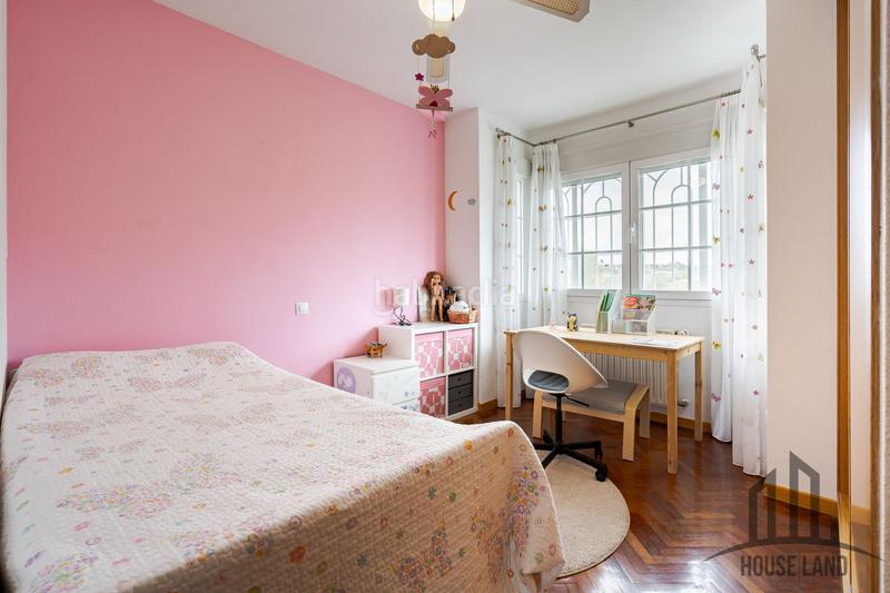 Foto 104f75c6-8fb4-4fca-93de-0f446bd684be. Maison jumelée avec chauffage dans Cobeña